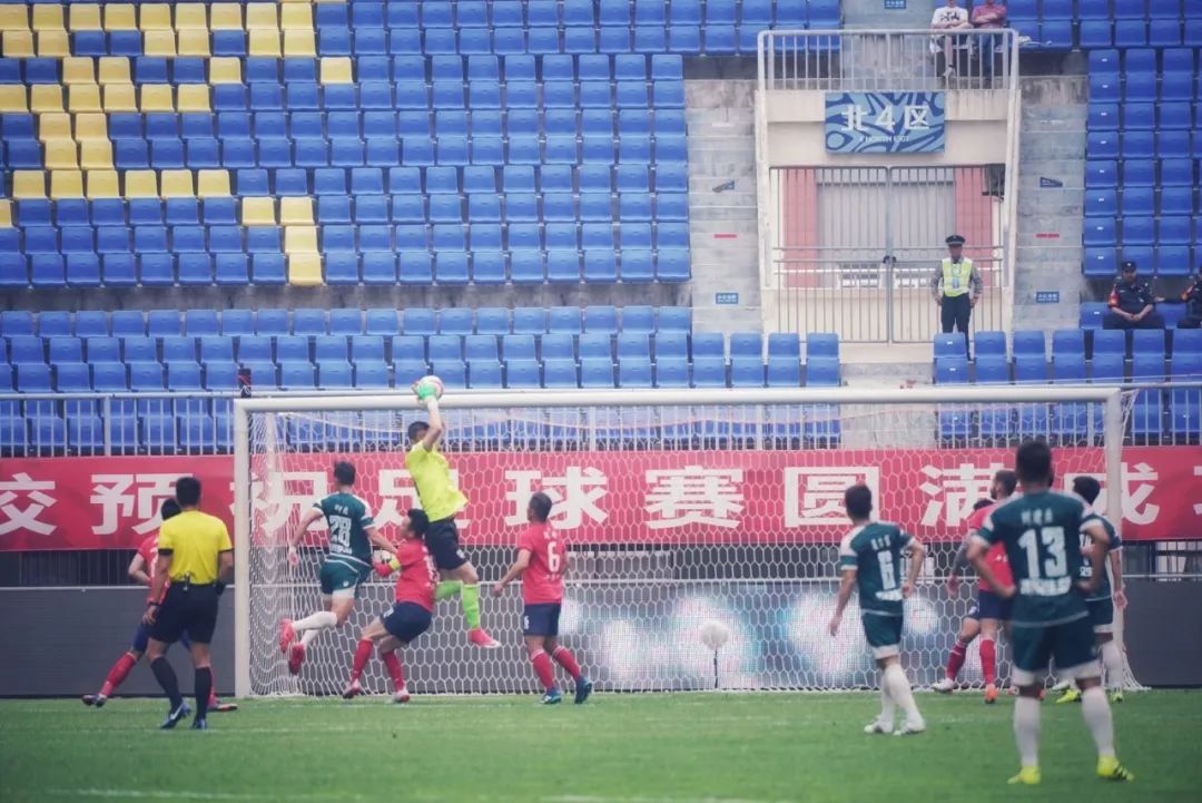 五重困难拿下比赛，华南虎破门的简单介绍